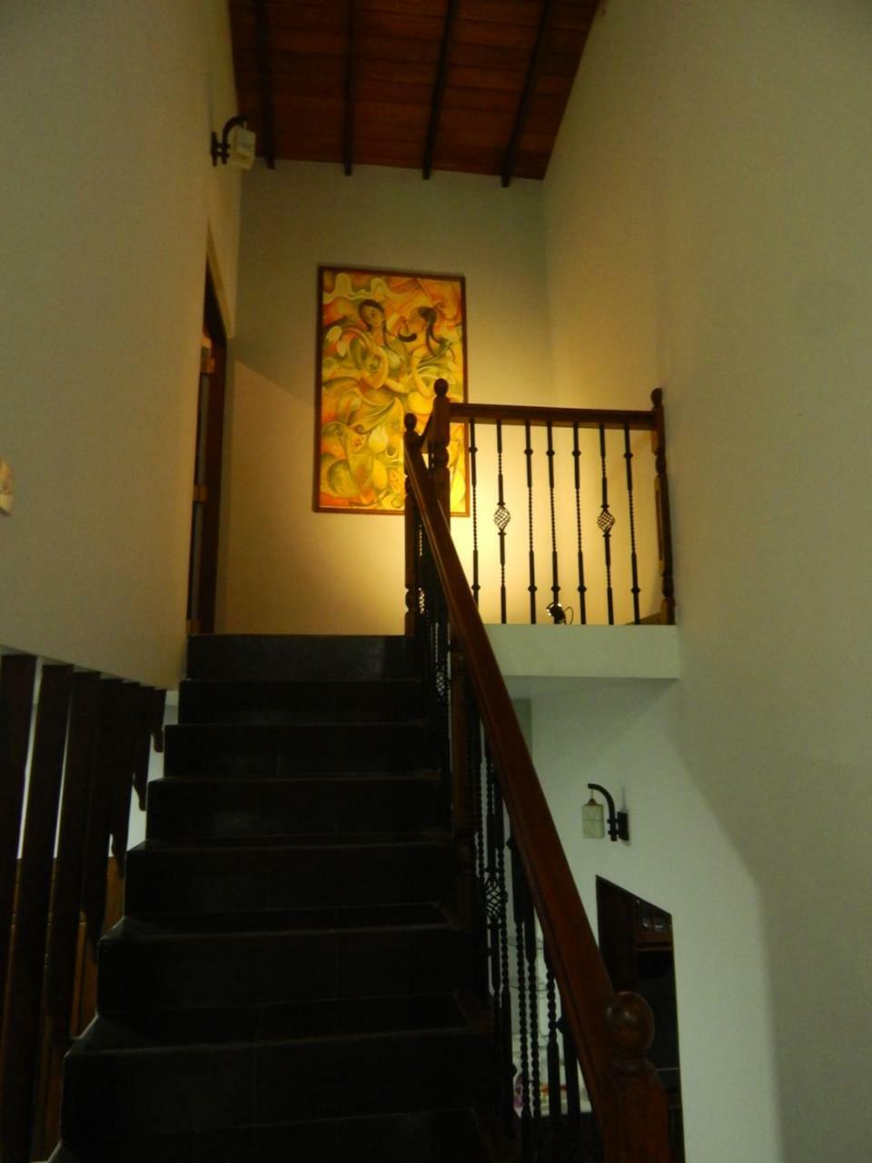 Nenasilu - Sri Lankan Villa Hapugala Bagian luar foto